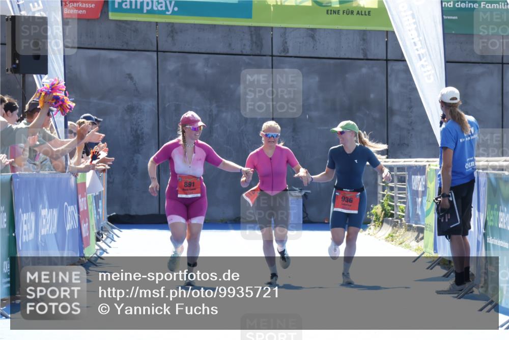 09.08.2026 - GEWOBA Citytriathlon Bremen Yannick Fuchs http://msf.ph/oto/9935721 09.08.2026 14:55:10 Ziel  meine-sportfotos.de