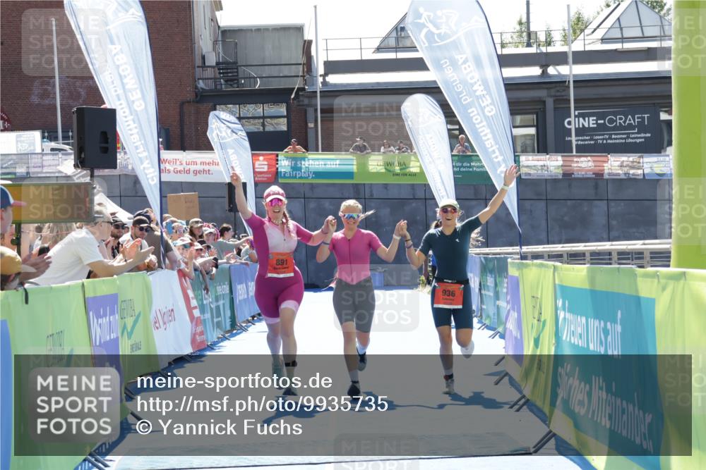 09.08.2026 - GEWOBA Citytriathlon Bremen Yannick Fuchs http://msf.ph/oto/9935735 09.08.2026 14:55:15 Ziel 885, 891, 936 meine-sportfotos.de