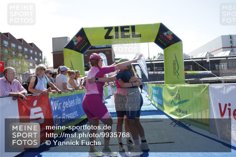 09.08.2026 - GEWOBA Citytriathlon Bremen Yannick Fuchs http://msf.ph/oto/9935768 09.08.2026 14:55:20 Ziel 885, 891, 936 meine-sportfotos.de