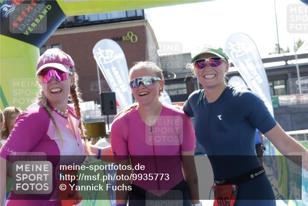09.08.2026 - GEWOBA Citytriathlon Bremen Yannick Fuchs http://msf.ph/oto/9935773 09.08.2026 14:55:22 Ziel  meine-sportfotos.de