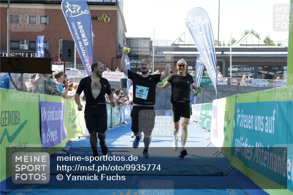 09.08.2026 - GEWOBA Citytriathlon Bremen Yannick Fuchs http://msf.ph/oto/9935774 09.08.2026 11:41:08 Ziel 45, 394 meine-sportfotos.de
