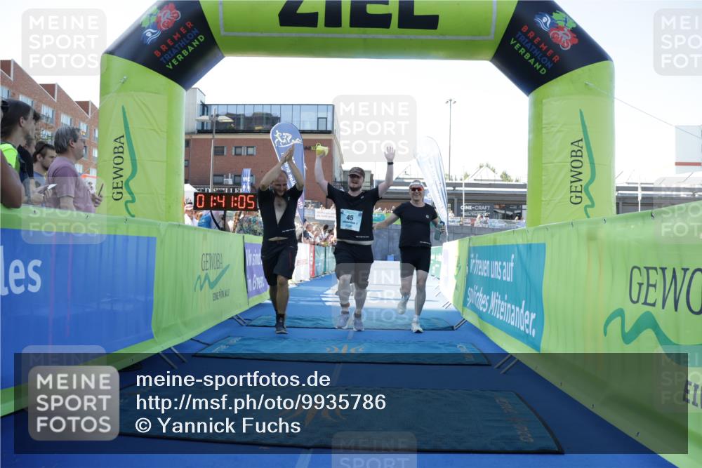 09.08.2026 - GEWOBA Citytriathlon Bremen Yannick Fuchs http://msf.ph/oto/9935786 09.08.2026 11:41:09 Ziel 45, 394 meine-sportfotos.de
