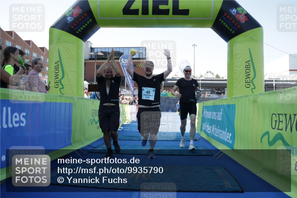 09.08.2026 - GEWOBA Citytriathlon Bremen Yannick Fuchs http://msf.ph/oto/9935790 09.08.2026 11:41:09 Ziel 45, 394 meine-sportfotos.de