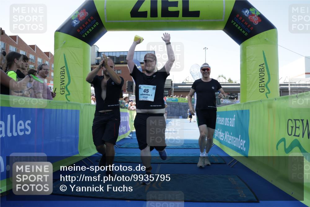 09.08.2026 - GEWOBA Citytriathlon Bremen Yannick Fuchs http://msf.ph/oto/9935795 09.08.2026 11:41:10 Ziel 45, 394 meine-sportfotos.de
