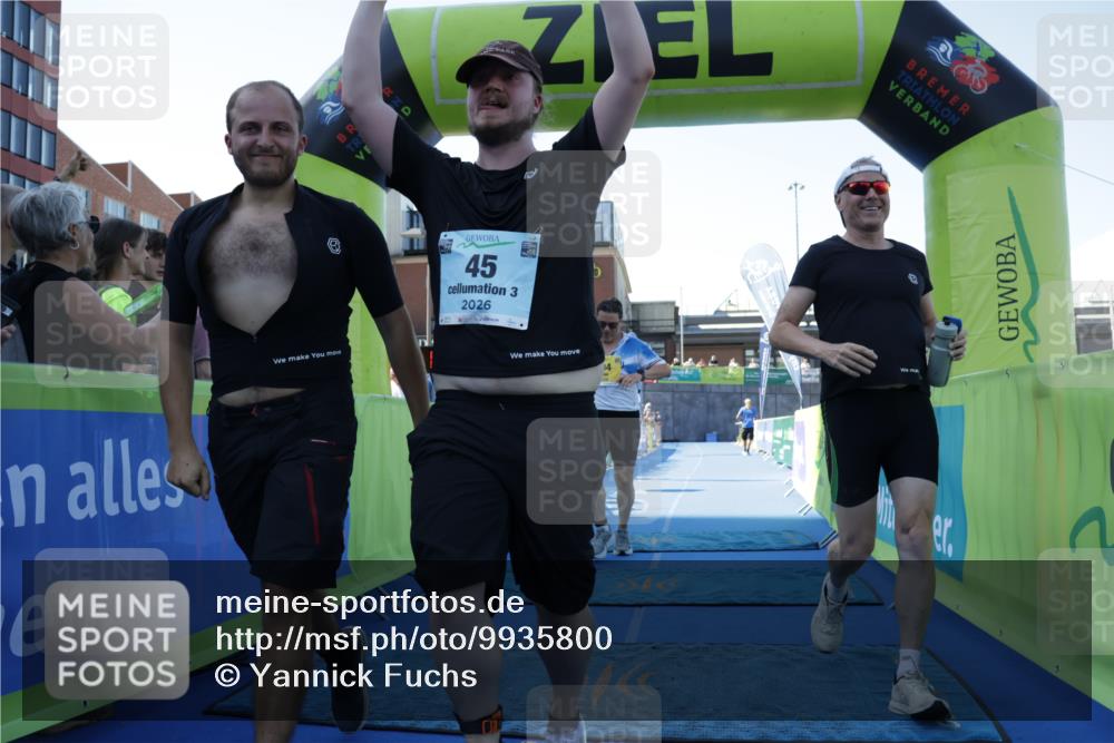 09.08.2026 - GEWOBA Citytriathlon Bremen Yannick Fuchs http://msf.ph/oto/9935800 09.08.2026 11:41:10 Ziel 45, 394 meine-sportfotos.de