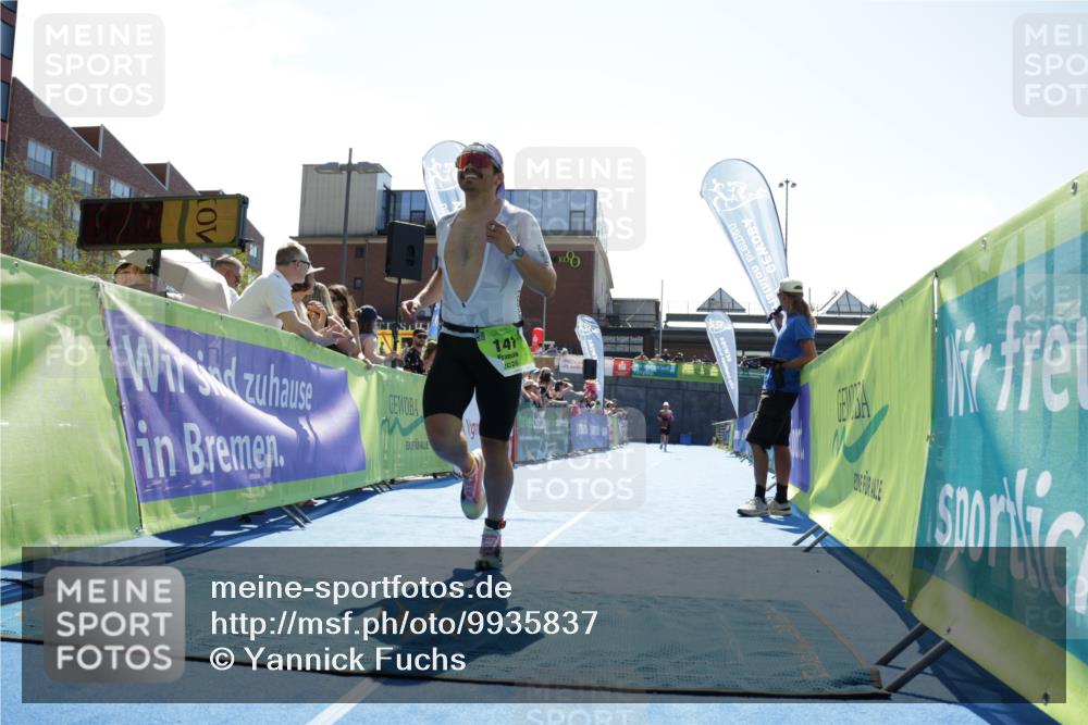 09.08.2026 - GEWOBA Citytriathlon Bremen Yannick Fuchs http://msf.ph/oto/9935837 09.08.2026 14:56:42 Ziel 141, 181 meine-sportfotos.de
