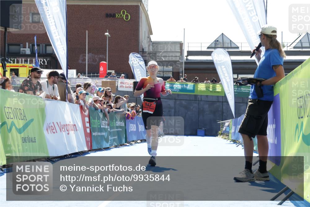 09.08.2026 - GEWOBA Citytriathlon Bremen Yannick Fuchs http://msf.ph/oto/9935844 09.08.2026 14:56:48 Ziel 947 meine-sportfotos.de