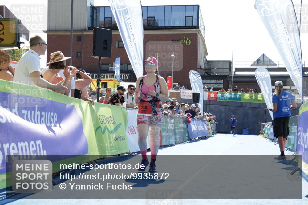 09.08.2026 - GEWOBA Citytriathlon Bremen Yannick Fuchs http://msf.ph/oto/9935872 09.08.2026 14:57:50 Ziel 946 meine-sportfotos.de