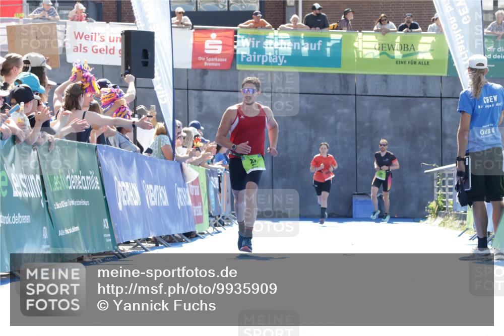 09.08.2026 - GEWOBA Citytriathlon Bremen Yannick Fuchs http://msf.ph/oto/9935909 09.08.2026 14:58:35 Ziel 23 meine-sportfotos.de