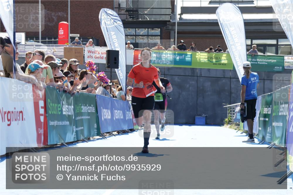 09.08.2026 - GEWOBA Citytriathlon Bremen Yannick Fuchs http://msf.ph/oto/9935929 09.08.2026 14:58:43 Ziel 23, 188, 905 meine-sportfotos.de