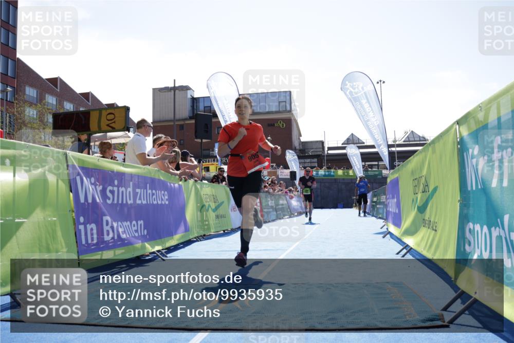 09.08.2026 - GEWOBA Citytriathlon Bremen Yannick Fuchs http://msf.ph/oto/9935935 09.08.2026 14:58:45 Ziel 188, 905 meine-sportfotos.de