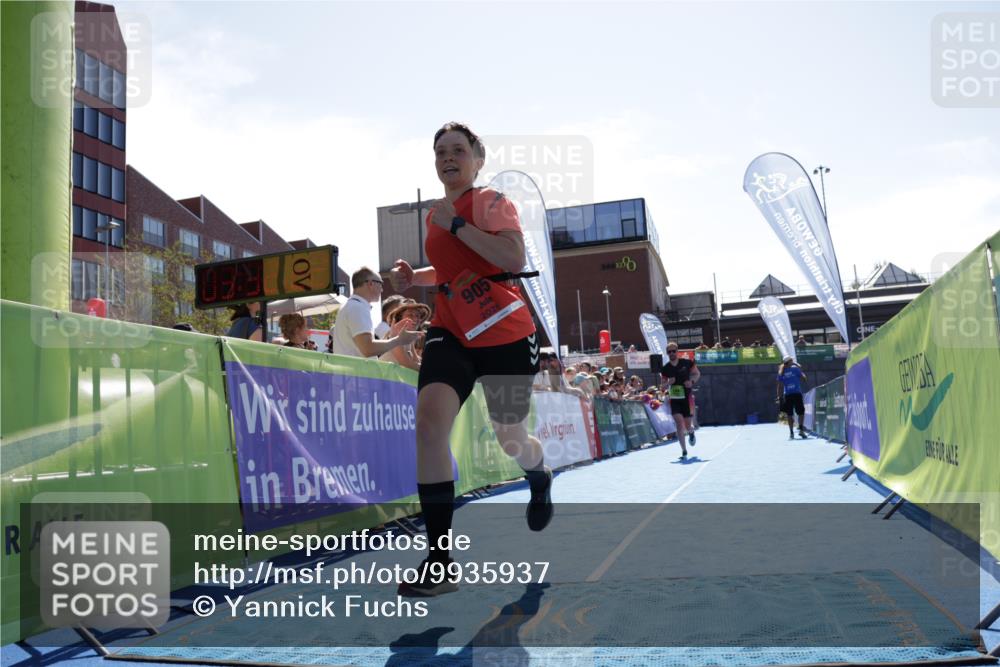09.08.2026 - GEWOBA Citytriathlon Bremen Yannick Fuchs http://msf.ph/oto/9935937 09.08.2026 14:58:45 Ziel 188, 905 meine-sportfotos.de