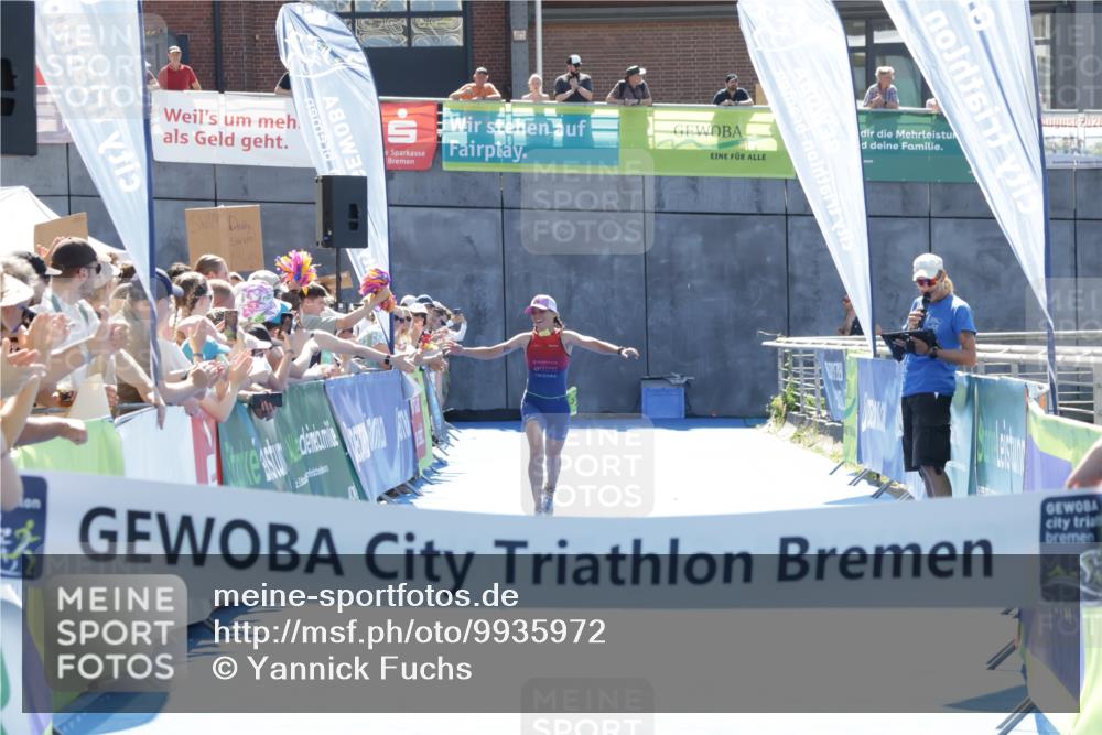 09.08.2026 - GEWOBA Citytriathlon Bremen Yannick Fuchs http://msf.ph/oto/9935972 09.08.2026 14:59:38 Ziel 331 meine-sportfotos.de