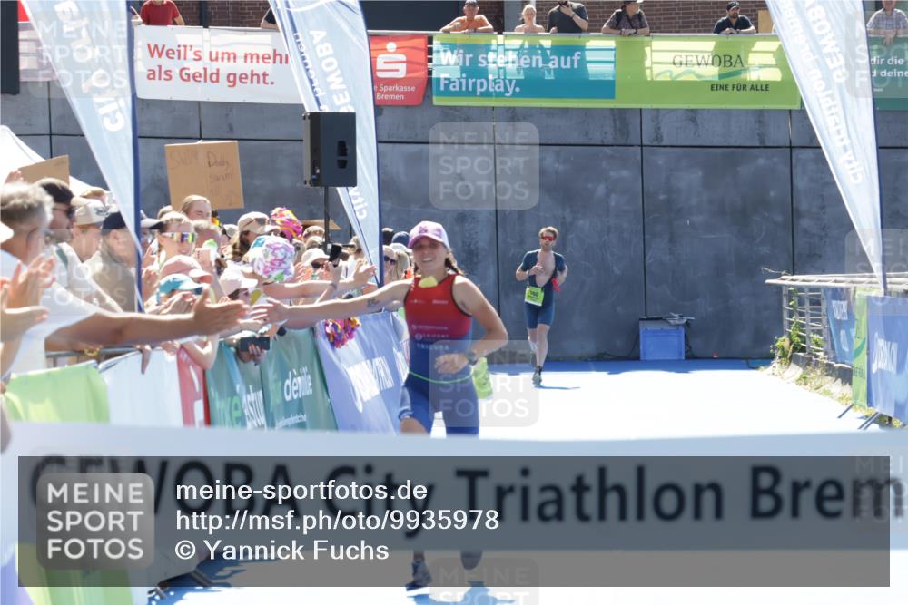 09.08.2026 - GEWOBA Citytriathlon Bremen Yannick Fuchs http://msf.ph/oto/9935978 09.08.2026 14:59:40 Ziel 331 meine-sportfotos.de