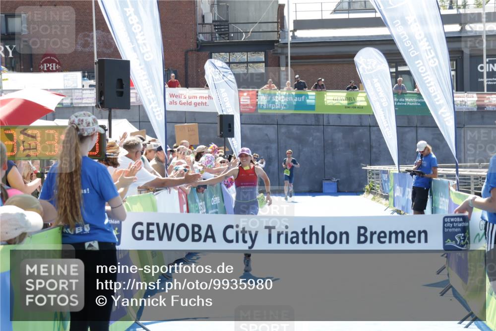 09.08.2026 - GEWOBA Citytriathlon Bremen Yannick Fuchs http://msf.ph/oto/9935980 09.08.2026 14:59:41 Ziel 331 meine-sportfotos.de
