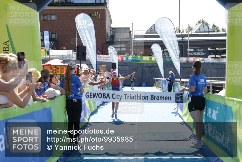09.08.2026 - GEWOBA Citytriathlon Bremen Yannick Fuchs http://msf.ph/oto/9935985 09.08.2026 14:59:41 Ziel 331 meine-sportfotos.de