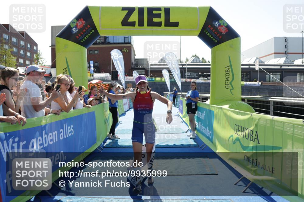 09.08.2026 - GEWOBA Citytriathlon Bremen Yannick Fuchs http://msf.ph/oto/9935999 09.08.2026 14:59:44 Ziel 331 meine-sportfotos.de
