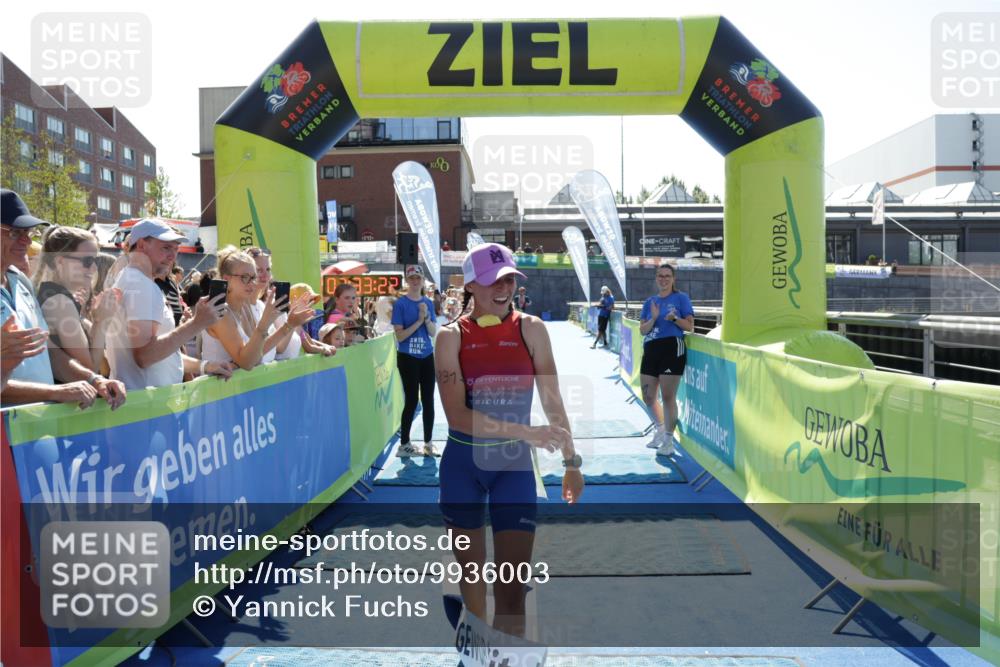 09.08.2026 - GEWOBA Citytriathlon Bremen Yannick Fuchs http://msf.ph/oto/9936003 09.08.2026 14:59:45 Ziel 160, 331 meine-sportfotos.de