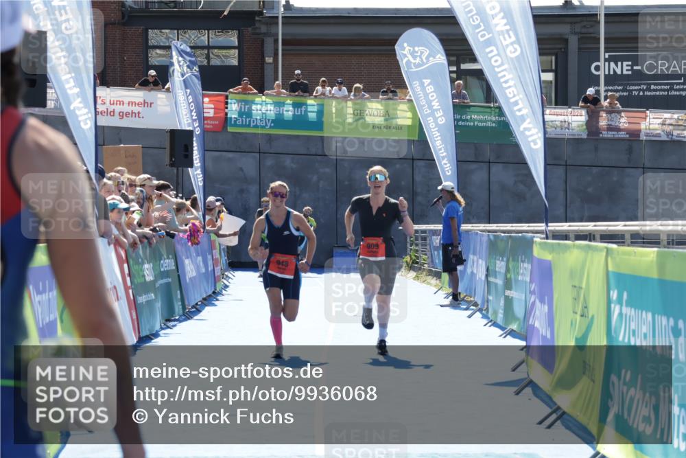 09.08.2026 - GEWOBA Citytriathlon Bremen Yannick Fuchs http://msf.ph/oto/9936068 09.08.2026 15:01:09 Ziel 909, 948 meine-sportfotos.de
