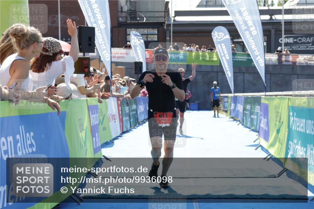 09.08.2026 - GEWOBA Citytriathlon Bremen Yannick Fuchs http://msf.ph/oto/9936098 09.08.2026 15:01:52 Ziel 185 meine-sportfotos.de
