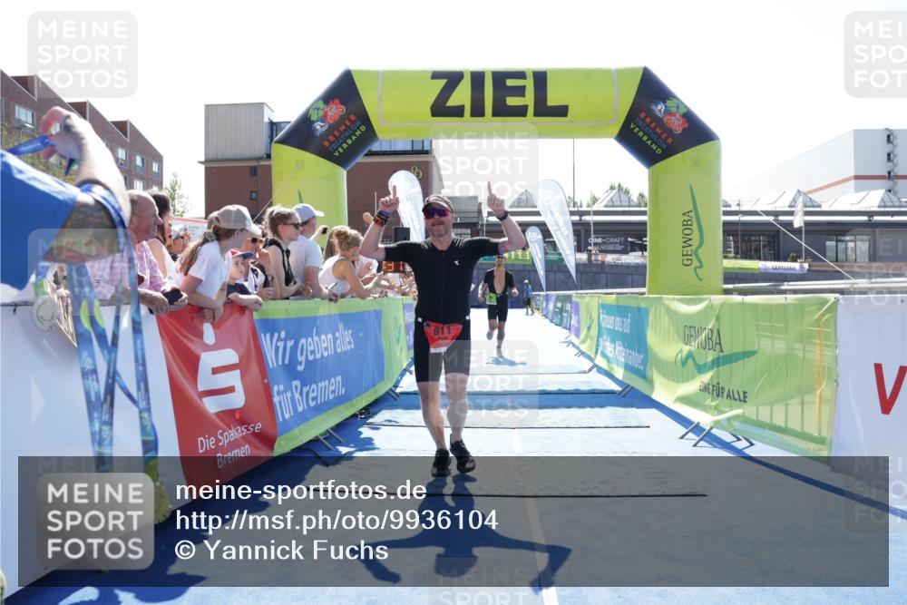 09.08.2026 - GEWOBA Citytriathlon Bremen Yannick Fuchs http://msf.ph/oto/9936104 09.08.2026 15:01:54 Ziel 185 meine-sportfotos.de