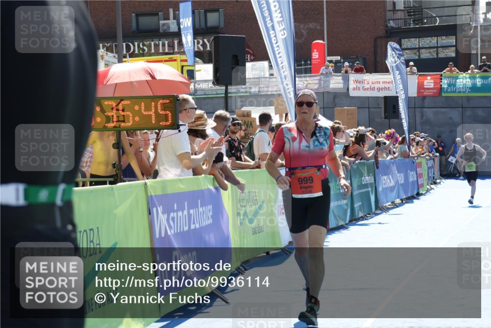 09.08.2026 - GEWOBA Citytriathlon Bremen Yannick Fuchs http://msf.ph/oto/9936114 09.08.2026 15:02:08 Ziel 200, 999 meine-sportfotos.de
