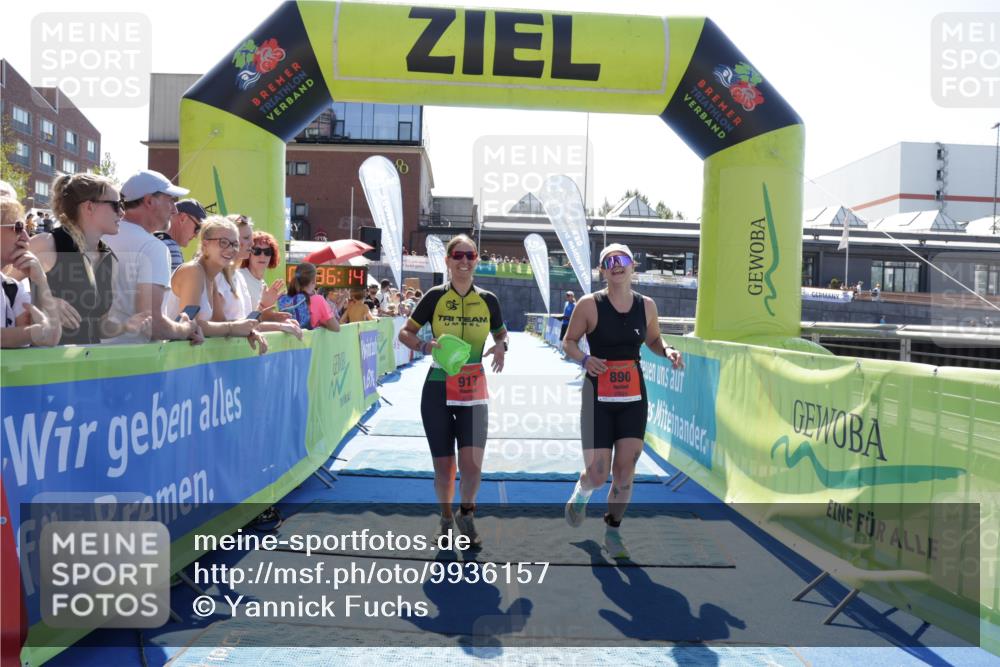 09.08.2026 - GEWOBA Citytriathlon Bremen Yannick Fuchs http://msf.ph/oto/9936157 09.08.2026 15:02:37 Ziel 32, 890, 917 meine-sportfotos.de