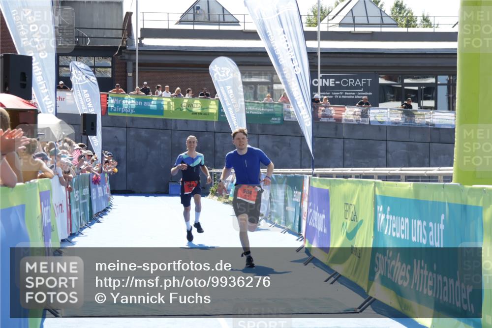 09.08.2026 - GEWOBA Citytriathlon Bremen Yannick Fuchs http://msf.ph/oto/9936276 09.08.2026 15:04:06 Ziel 564 meine-sportfotos.de