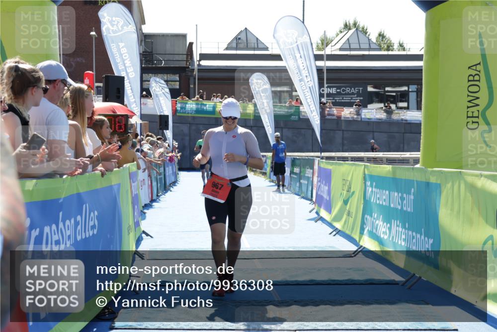 09.08.2026 - GEWOBA Citytriathlon Bremen Yannick Fuchs http://msf.ph/oto/9936308 09.08.2026 15:04:31 Ziel 150, 967 meine-sportfotos.de