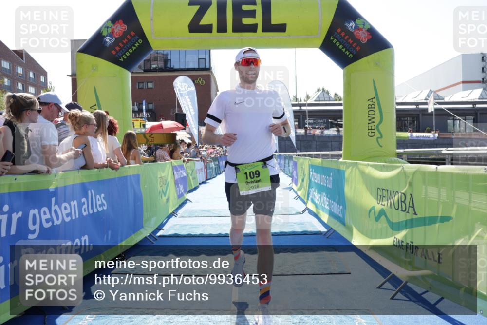 09.08.2026 - GEWOBA Citytriathlon Bremen Yannick Fuchs http://msf.ph/oto/9936453 09.08.2026 15:06:22 Ziel 109, 350 meine-sportfotos.de