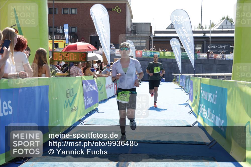 09.08.2026 - GEWOBA Citytriathlon Bremen Yannick Fuchs http://msf.ph/oto/9936485 09.08.2026 15:06:35 Ziel 68, 294, 353 meine-sportfotos.de