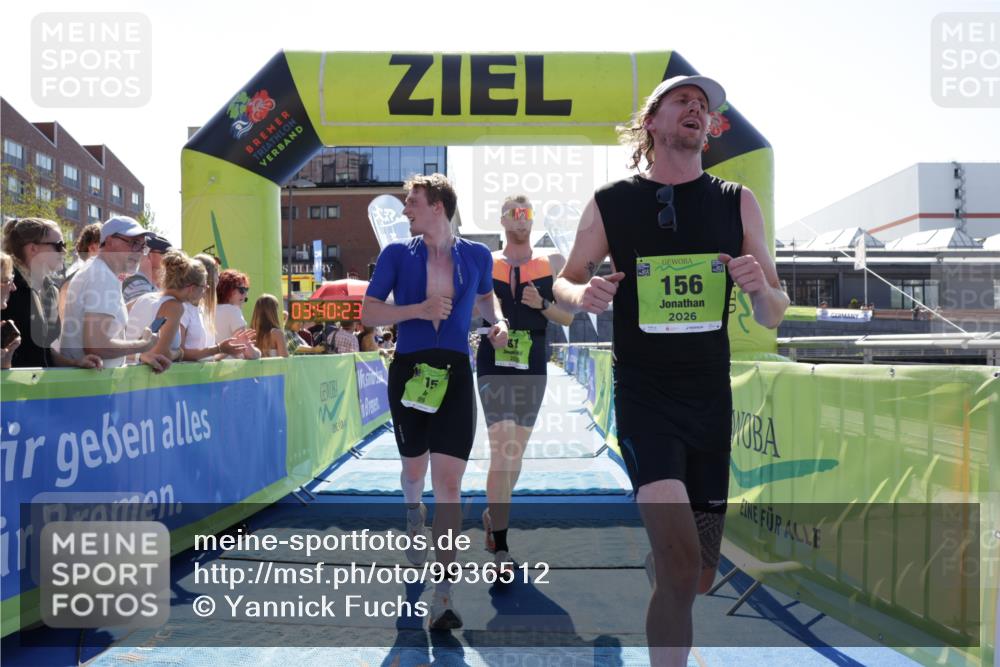 09.08.2026 - GEWOBA Citytriathlon Bremen Yannick Fuchs http://msf.ph/oto/9936512 09.08.2026 15:06:46 Ziel 15, 81, 100, 156 meine-sportfotos.de