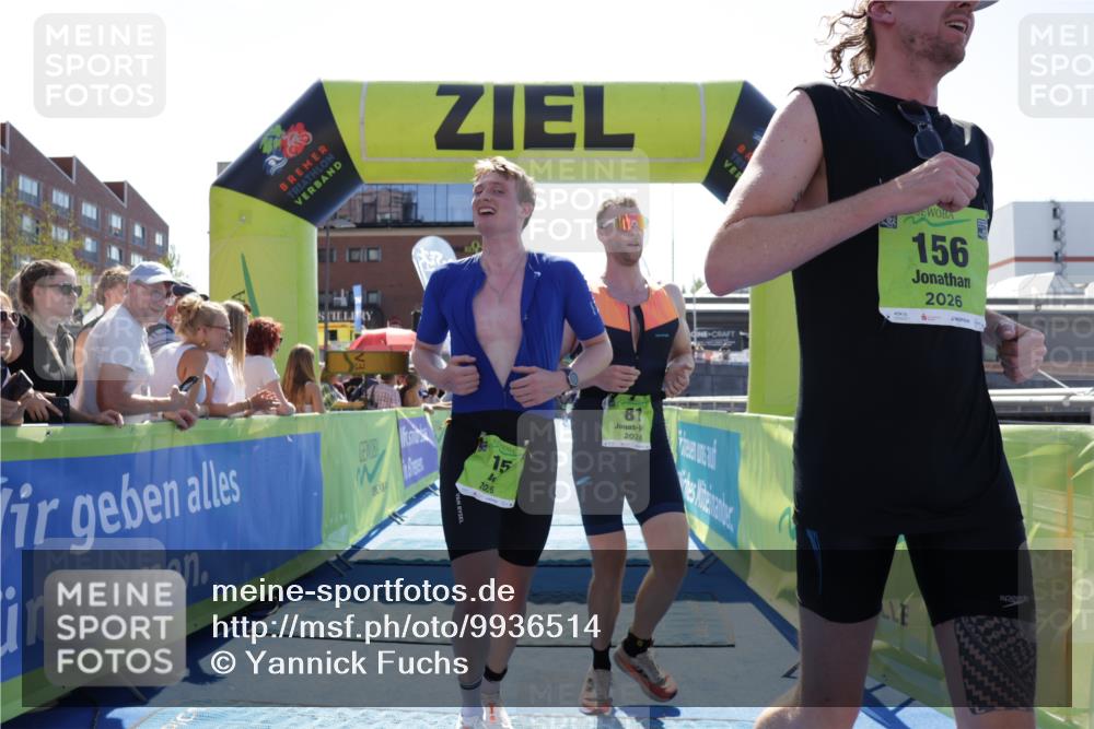09.08.2026 - GEWOBA Citytriathlon Bremen Yannick Fuchs http://msf.ph/oto/9936514 09.08.2026 15:06:46 Ziel 15, 81, 100, 156 meine-sportfotos.de