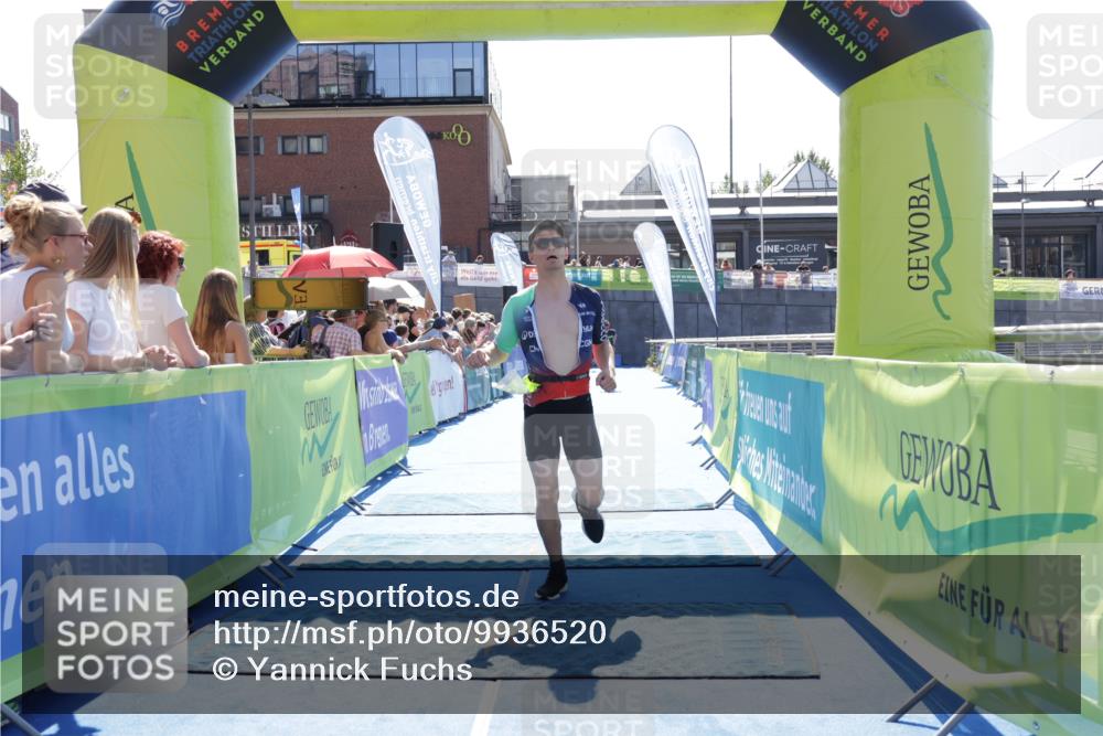 09.08.2026 - GEWOBA Citytriathlon Bremen Yannick Fuchs http://msf.ph/oto/9936520 09.08.2026 15:06:49 Ziel 13, 15, 50, 81, 100, 156 meine-sportfotos.de