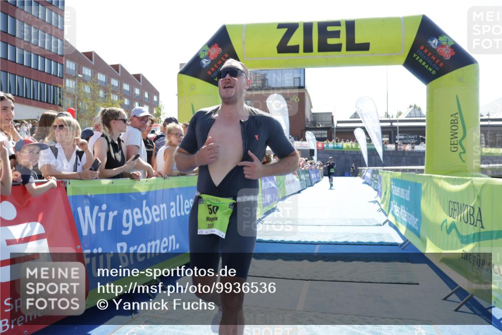 09.08.2026 - GEWOBA Citytriathlon Bremen Yannick Fuchs http://msf.ph/oto/9936536 09.08.2026 15:06:55 Ziel 13, 50, 177 meine-sportfotos.de