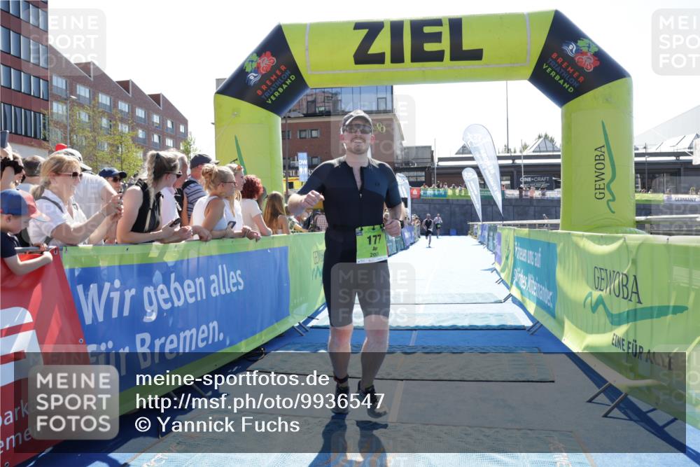 09.08.2026 - GEWOBA Citytriathlon Bremen Yannick Fuchs http://msf.ph/oto/9936547 09.08.2026 15:07:00 Ziel 71, 177 meine-sportfotos.de