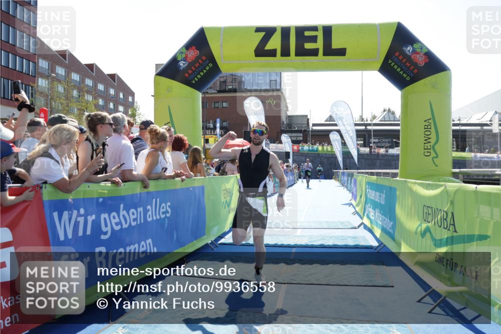 09.08.2026 - GEWOBA Citytriathlon Bremen Yannick Fuchs http://msf.ph/oto/9936558 09.08.2026 15:07:04 Ziel 71, 117 meine-sportfotos.de