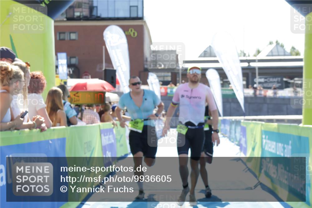 09.08.2026 - GEWOBA Citytriathlon Bremen Yannick Fuchs http://msf.ph/oto/9936605 09.08.2026 15:07:33 Ziel 29, 76, 168, 360 meine-sportfotos.de