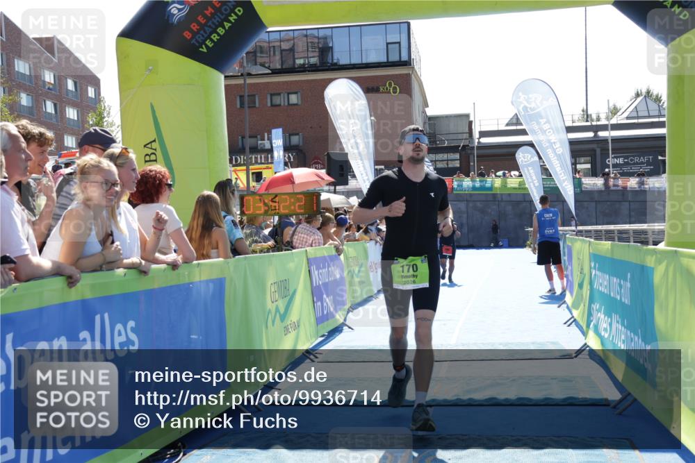 09.08.2026 - GEWOBA Citytriathlon Bremen Yannick Fuchs http://msf.ph/oto/9936714 09.08.2026 15:08:44 Ziel 113, 170, 780 meine-sportfotos.de