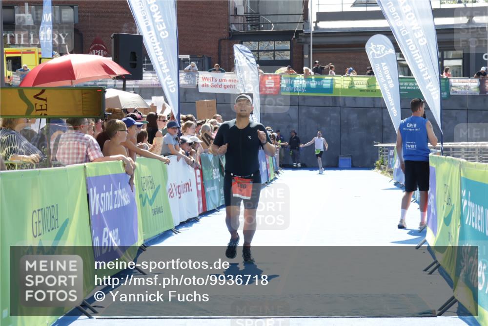 09.08.2026 - GEWOBA Citytriathlon Bremen Yannick Fuchs http://msf.ph/oto/9936718 09.08.2026 15:08:46 Ziel 170, 780 meine-sportfotos.de