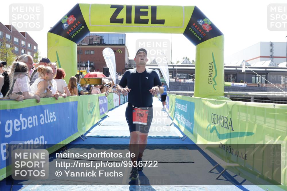 09.08.2026 - GEWOBA Citytriathlon Bremen Yannick Fuchs http://msf.ph/oto/9936722 09.08.2026 15:08:49 Ziel 780 meine-sportfotos.de