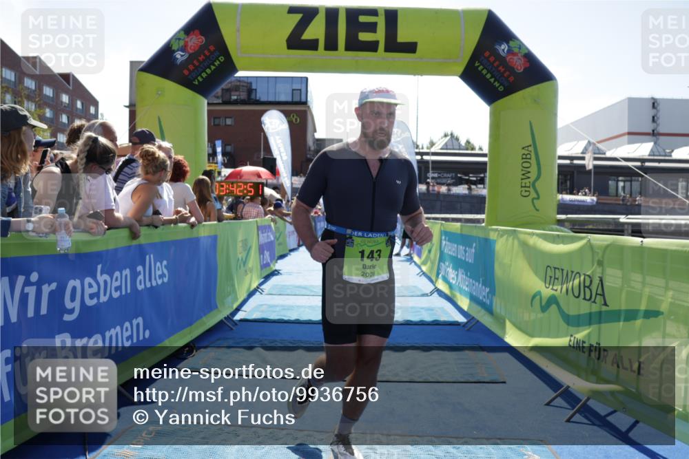 09.08.2026 - GEWOBA Citytriathlon Bremen Yannick Fuchs http://msf.ph/oto/9936756 09.08.2026 15:09:14 Ziel 119, 124, 143 meine-sportfotos.de