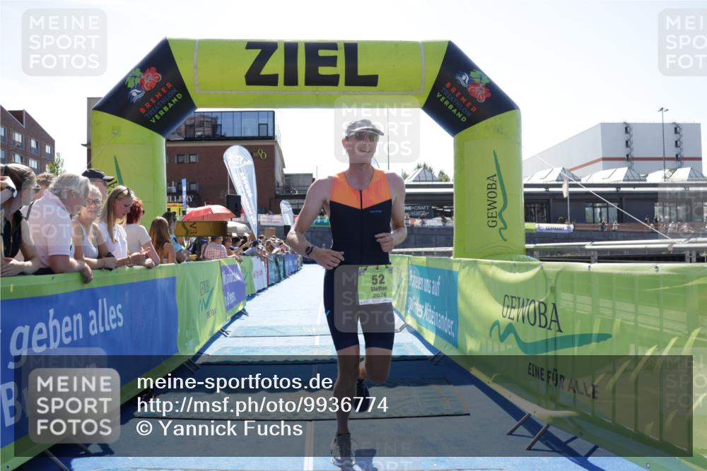 09.08.2026 - GEWOBA Citytriathlon Bremen Yannick Fuchs http://msf.ph/oto/9936774 09.08.2026 15:09:25 Ziel 52 meine-sportfotos.de