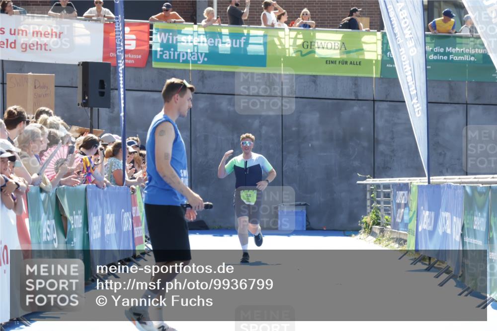 09.08.2026 - GEWOBA Citytriathlon Bremen Yannick Fuchs http://msf.ph/oto/9936799 09.08.2026 15:09:55 Ziel  meine-sportfotos.de