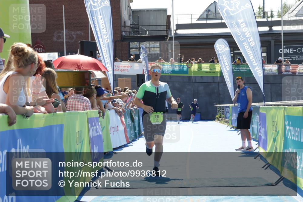 09.08.2026 - GEWOBA Citytriathlon Bremen Yannick Fuchs http://msf.ph/oto/9936812 09.08.2026 15:10:02 Ziel 78 meine-sportfotos.de
