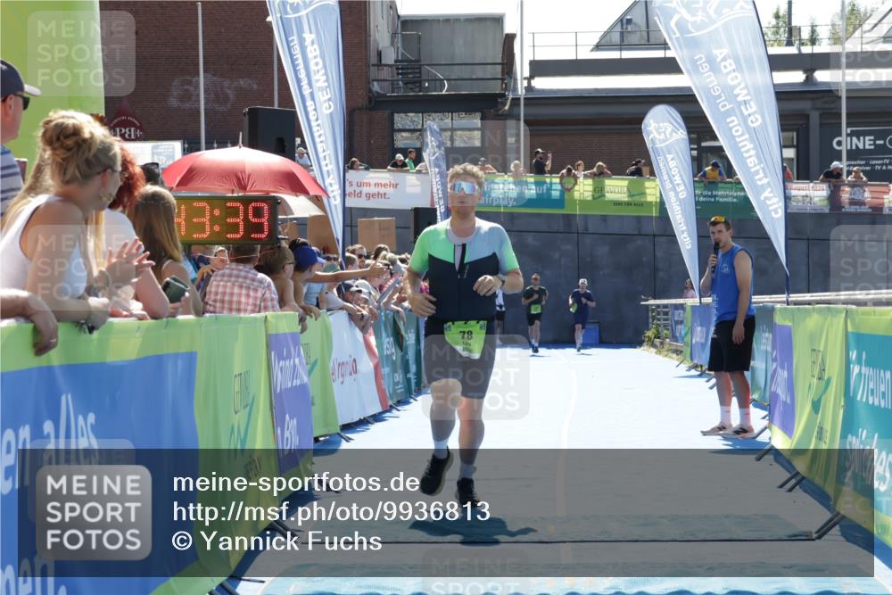 09.08.2026 - GEWOBA Citytriathlon Bremen Yannick Fuchs http://msf.ph/oto/9936813 09.08.2026 15:10:02 Ziel 78 meine-sportfotos.de
