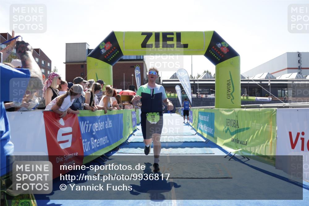 09.08.2026 - GEWOBA Citytriathlon Bremen Yannick Fuchs http://msf.ph/oto/9936817 09.08.2026 15:10:04 Ziel 78 meine-sportfotos.de