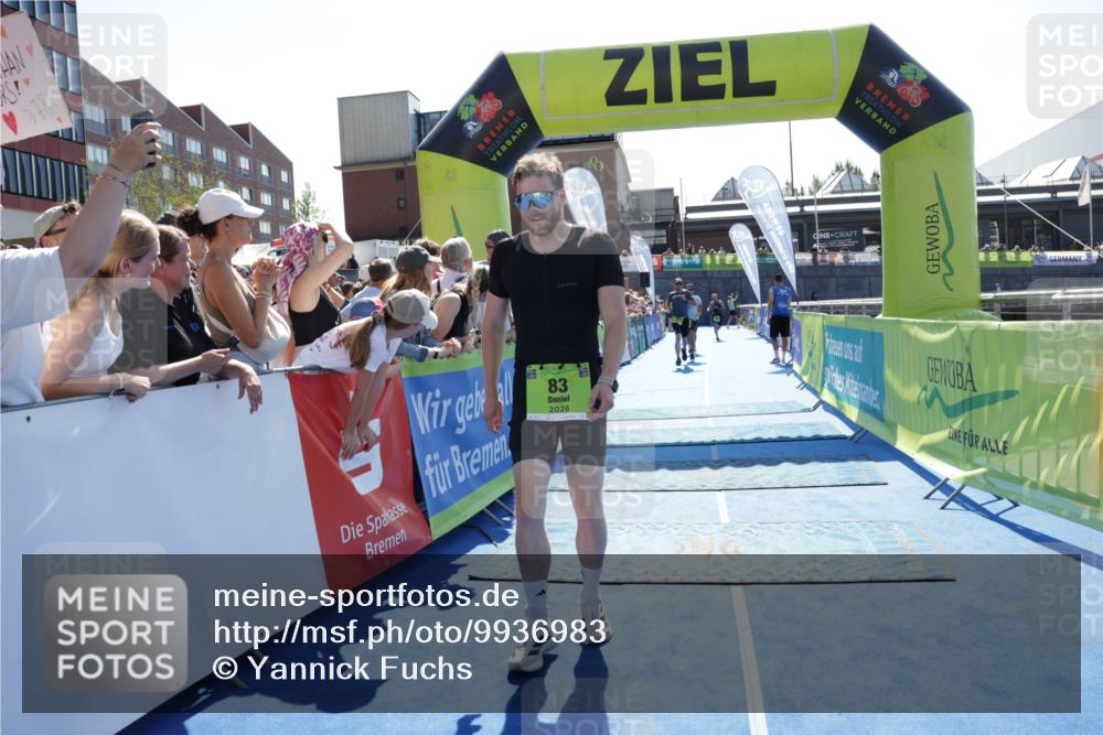 09.08.2026 - GEWOBA Citytriathlon Bremen Yannick Fuchs http://msf.ph/oto/9936983 09.08.2026 15:11:45 Ziel 38, 83, 162, 943 meine-sportfotos.de