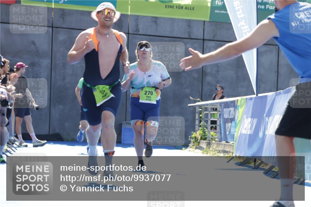 09.08.2026 - GEWOBA Citytriathlon Bremen Yannick Fuchs http://msf.ph/oto/9937077 09.08.2026 15:13:07 Ziel 92, 270 meine-sportfotos.de