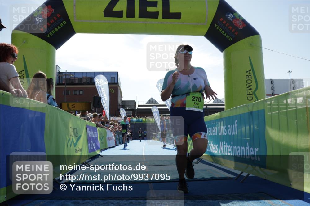 09.08.2026 - GEWOBA Citytriathlon Bremen Yannick Fuchs http://msf.ph/oto/9937095 09.08.2026 15:13:13 Ziel 92, 270, 403 meine-sportfotos.de